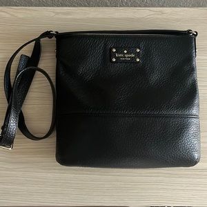 Black Kate Spade cross bag